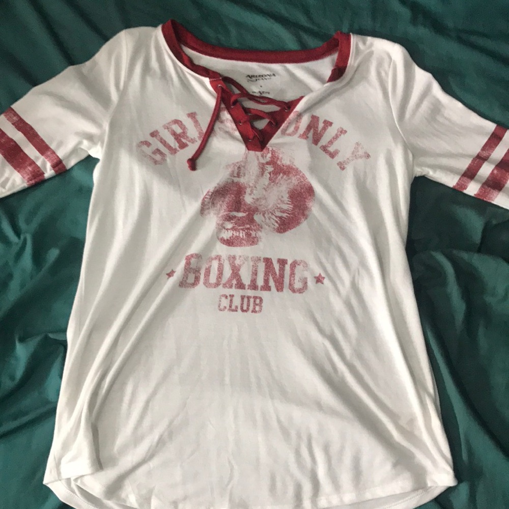 3 quarter sleeve length Arizona tee